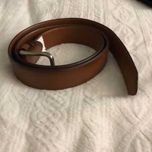 XL 42-44 Dockers men belt.